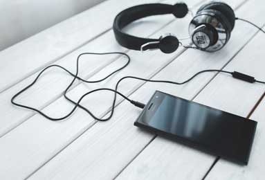 歪歪漫画看秋蝉登录页面免费漫画:正版授权下的秋日高质免费阅读新体验 歪歪漫画看秋蝉登录页面免费漫画:正版授权下的秋日高质免费阅读新体验